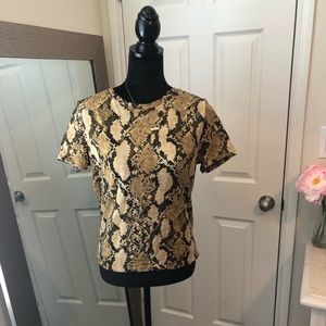 “Queen B” Honeycomb Top